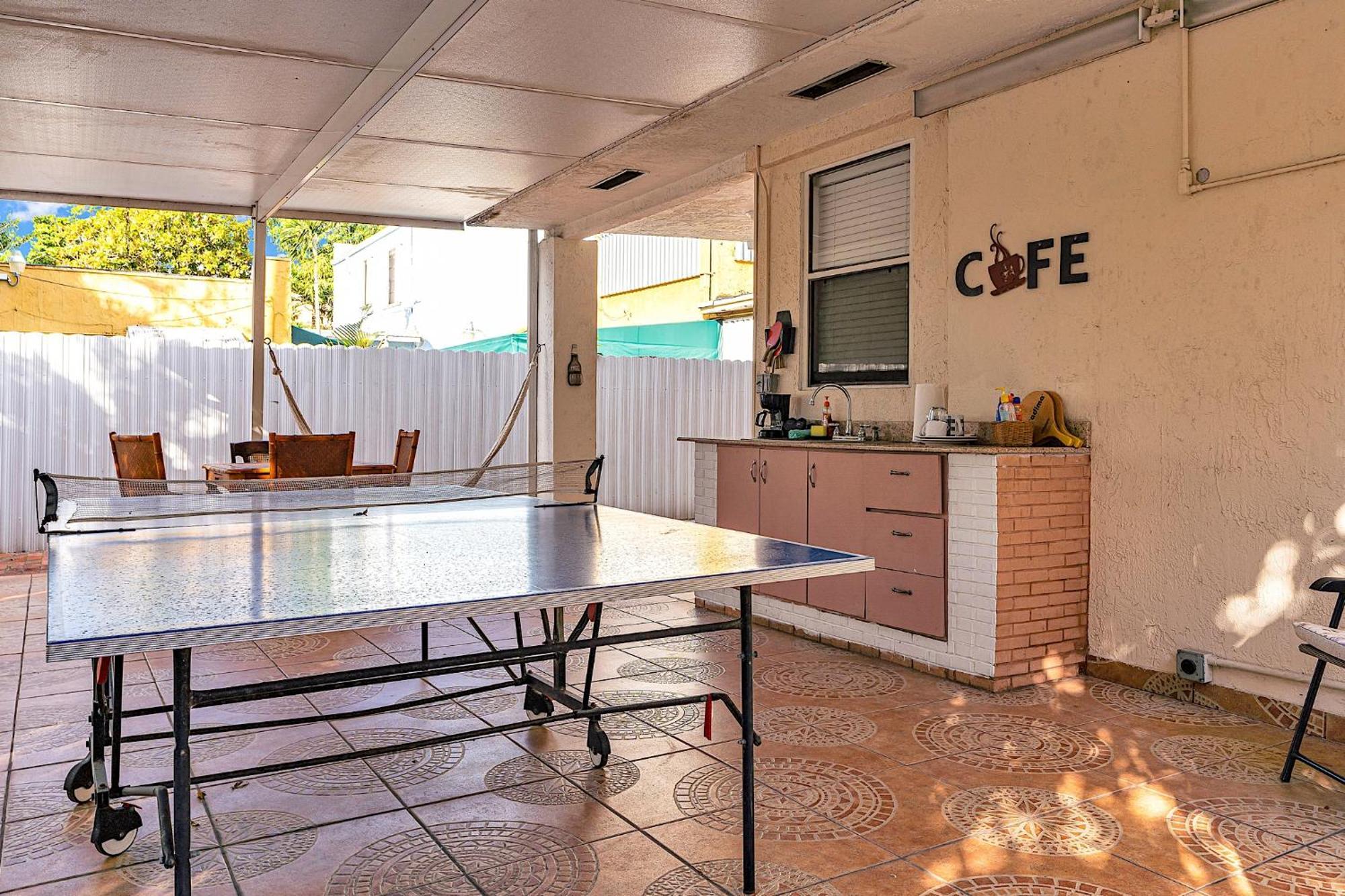 Private Room In Little Havana Miami Exterior foto